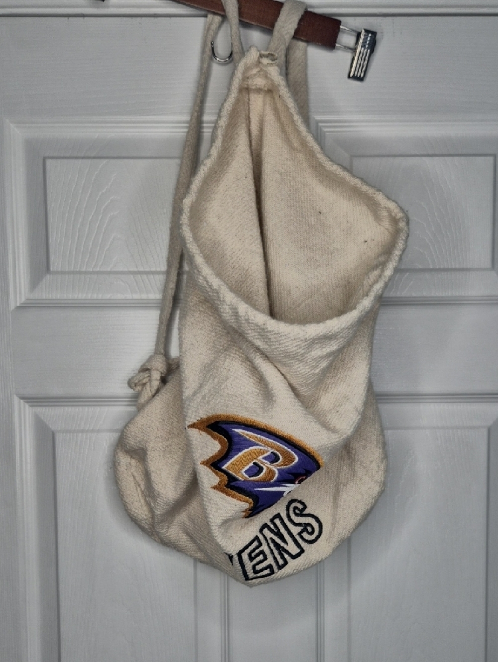 Baltimore Ravens Embroidered Cream Drawstring Backpack - Picture 3 of 5